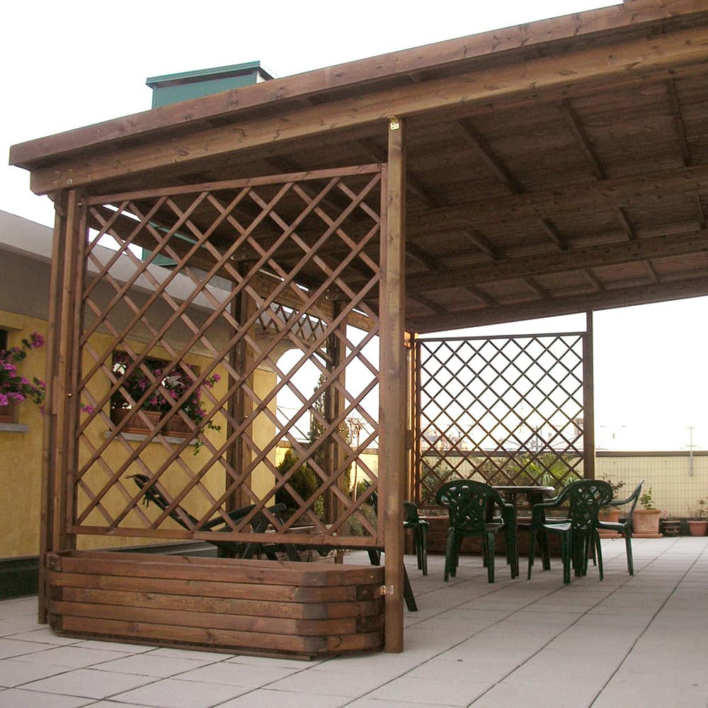 pergola addossata a parete con assito